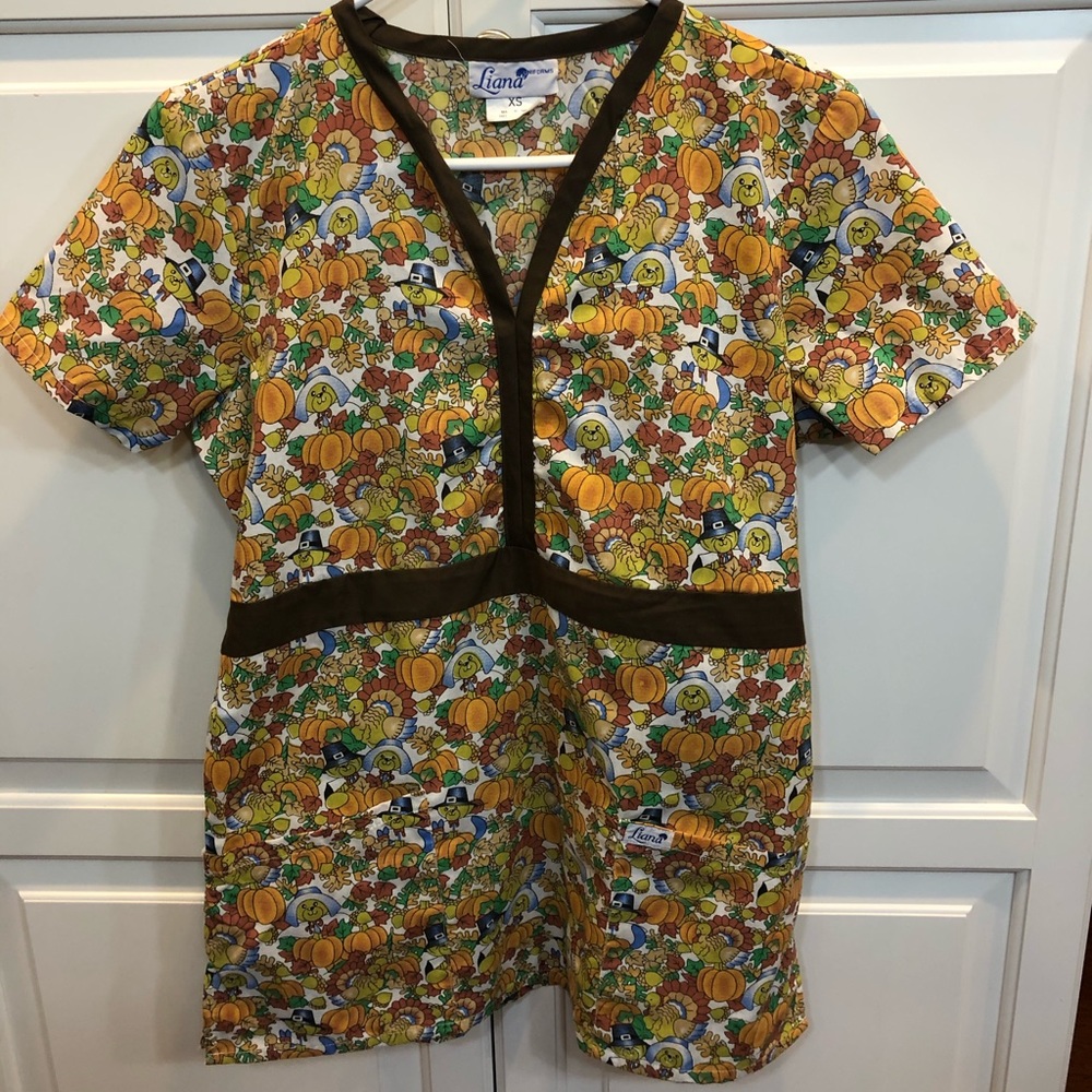 Liana Uniforms Thanksgiving Scrub Top